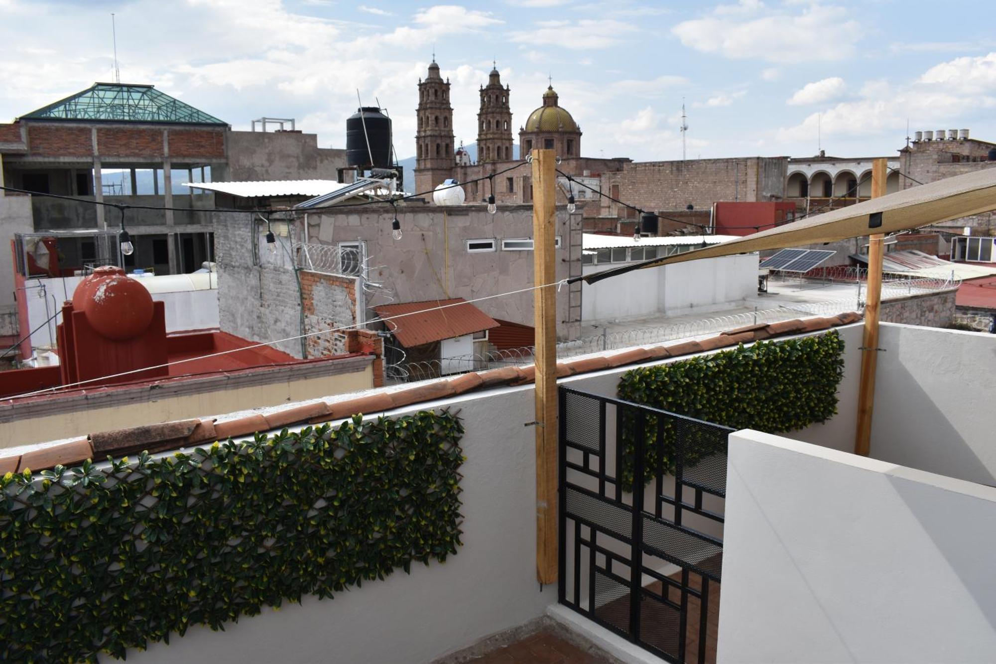 El Suburbio - Serapio Rendon モレリア エクステリア 写真